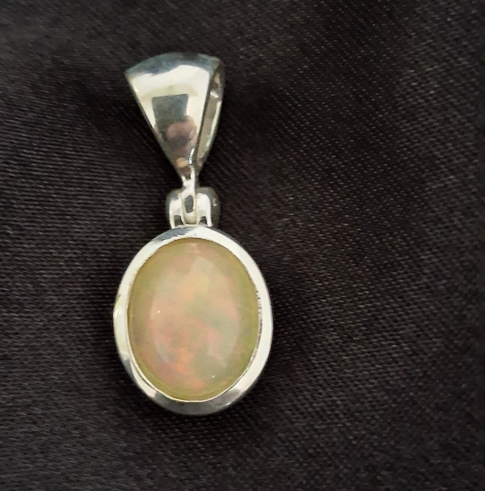 ETHIOPIAN OPAL PENDANT 925 STERLING SILVER - Picture 3 of 5